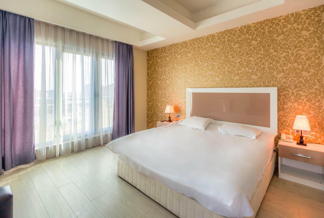 באקו Diplomat Suites מראה חיצוני תמונה